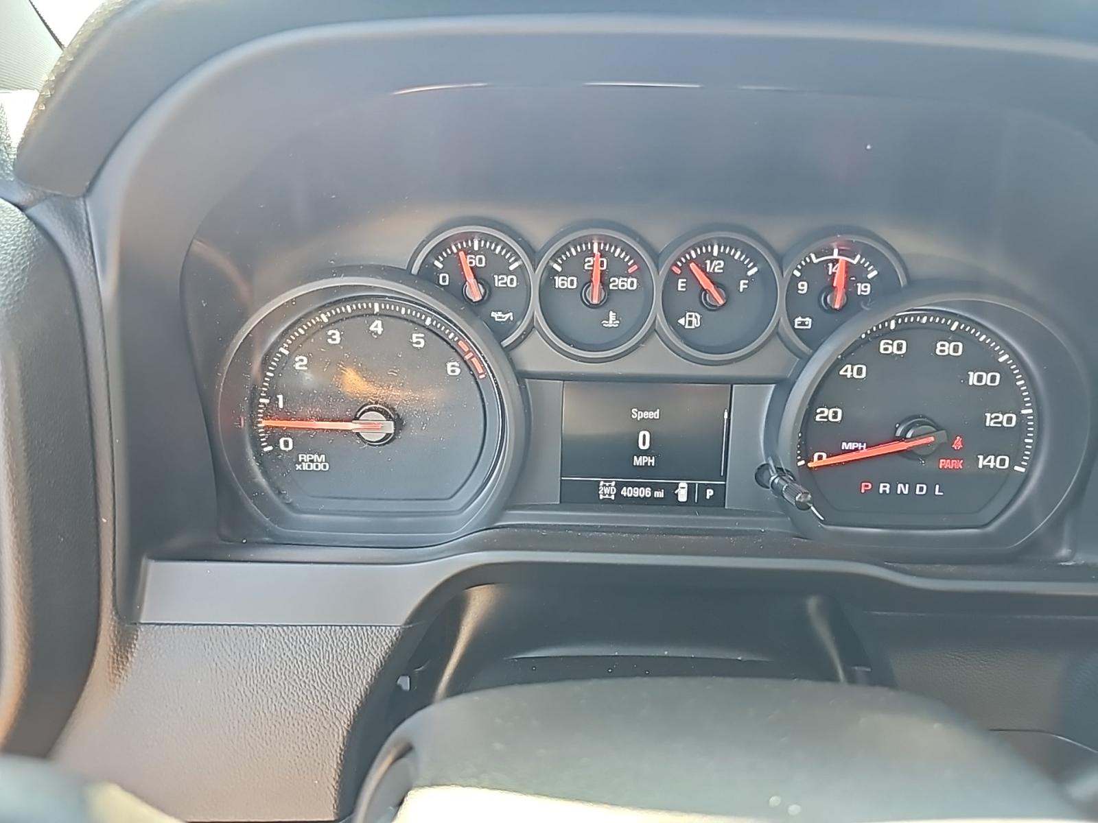 2022 Chevrolet Silverado 2500HD Custom AWD