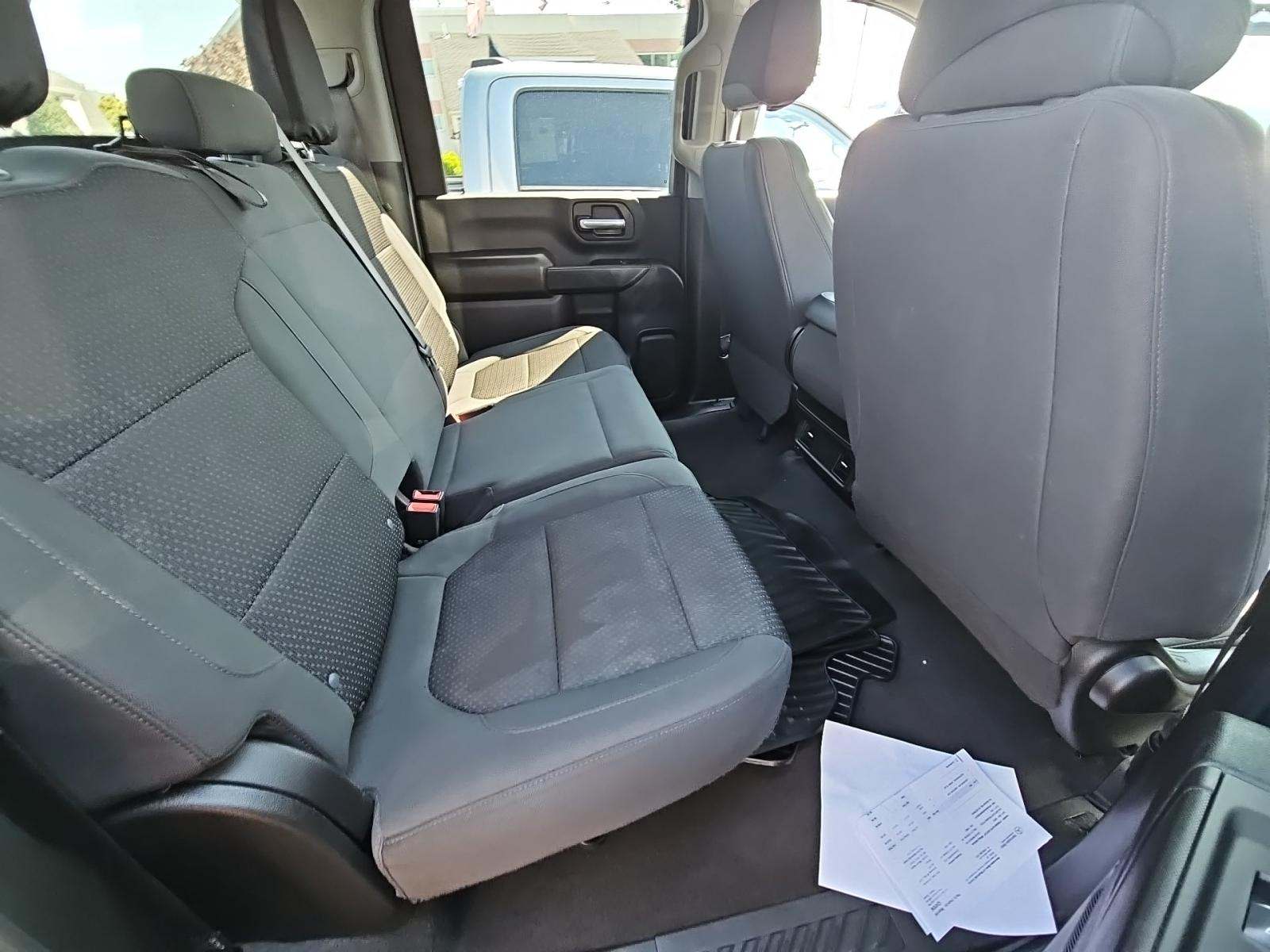 2022 Chevrolet Silverado 2500HD Custom AWD