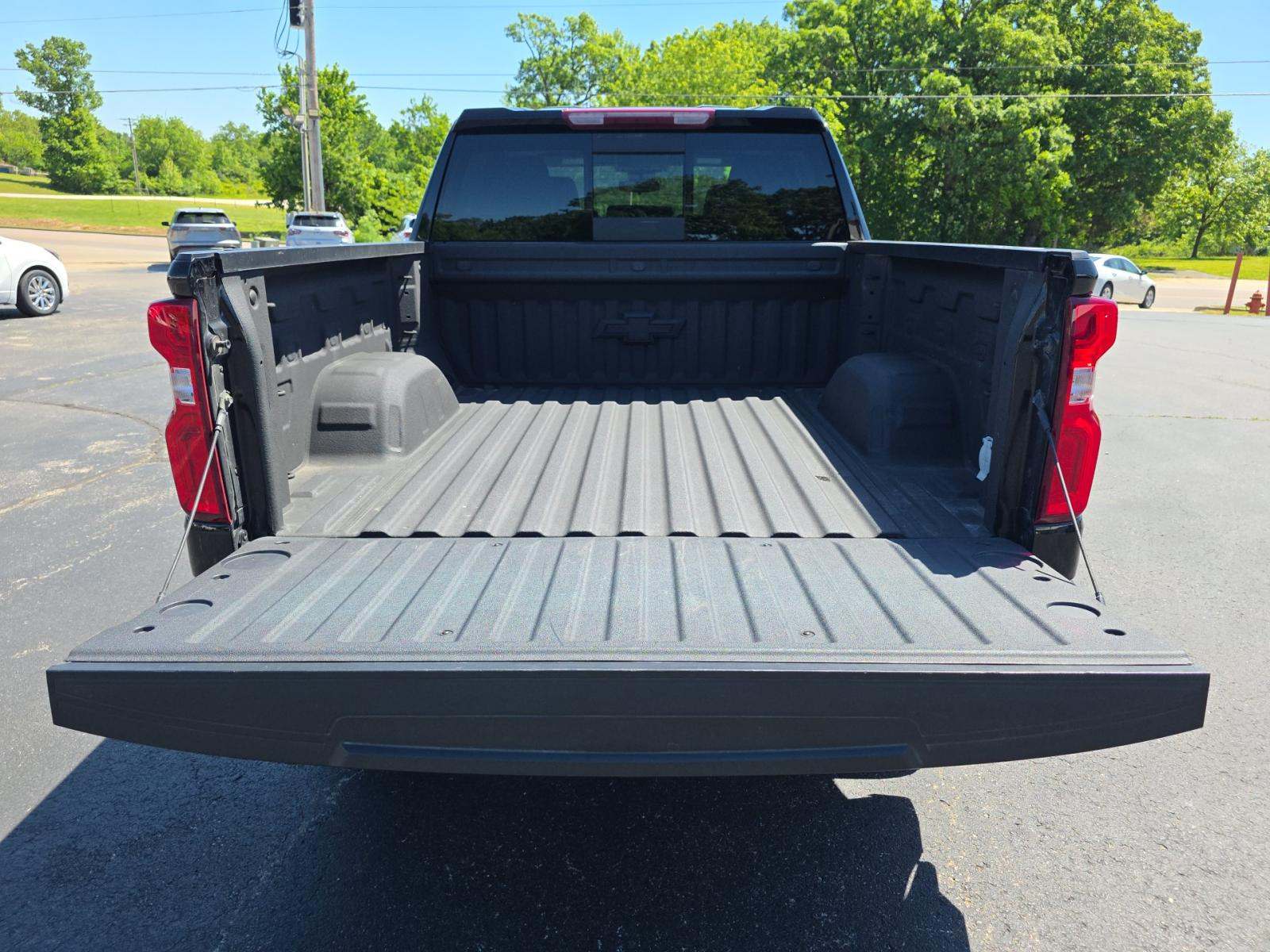 2024 Chevrolet Silverado 1500 RST AWD
