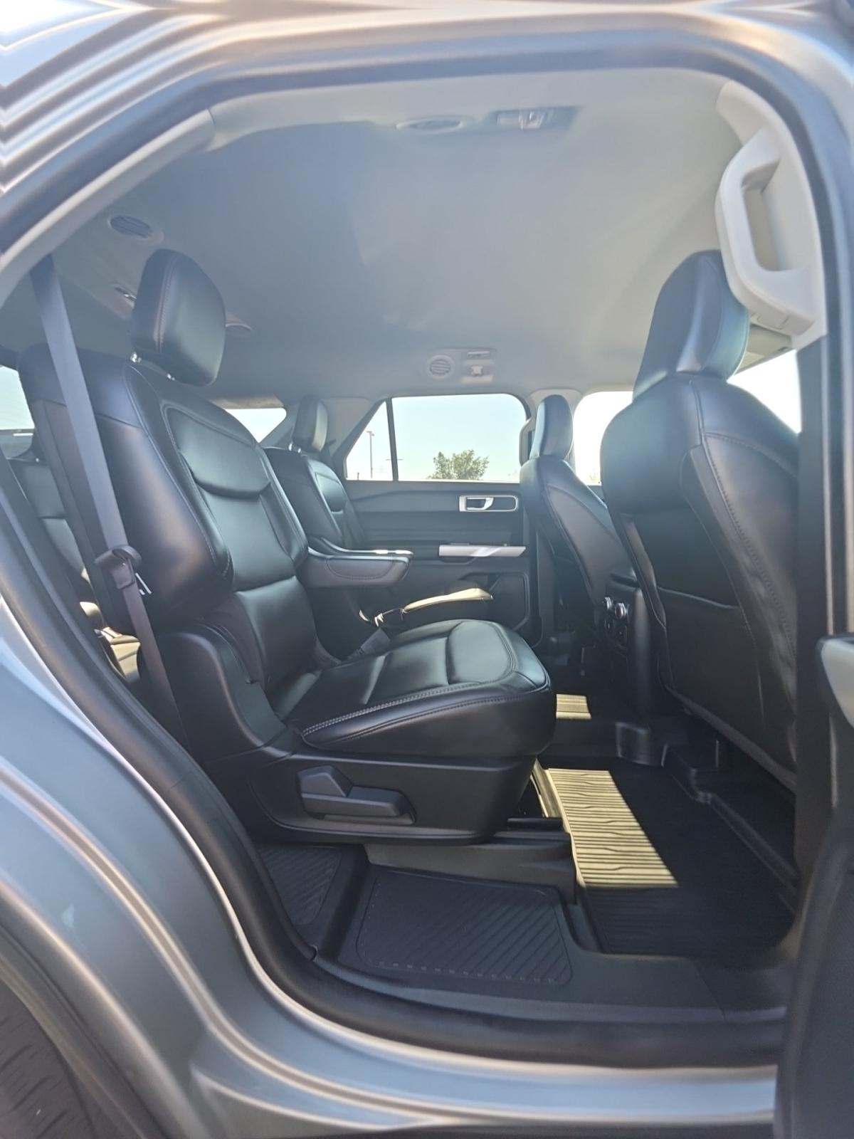 2022 Ford Explorer XLT AWD