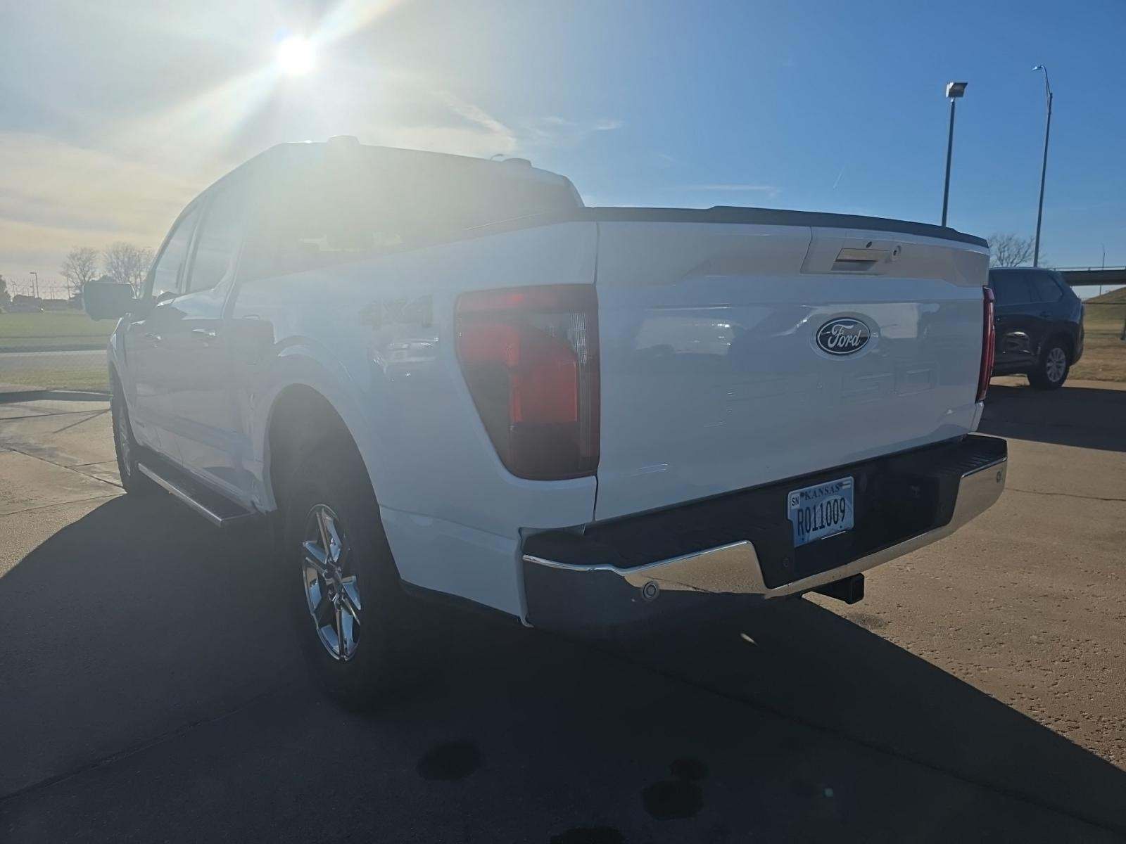 2024 Ford F-150 Hybrid XLT AWD