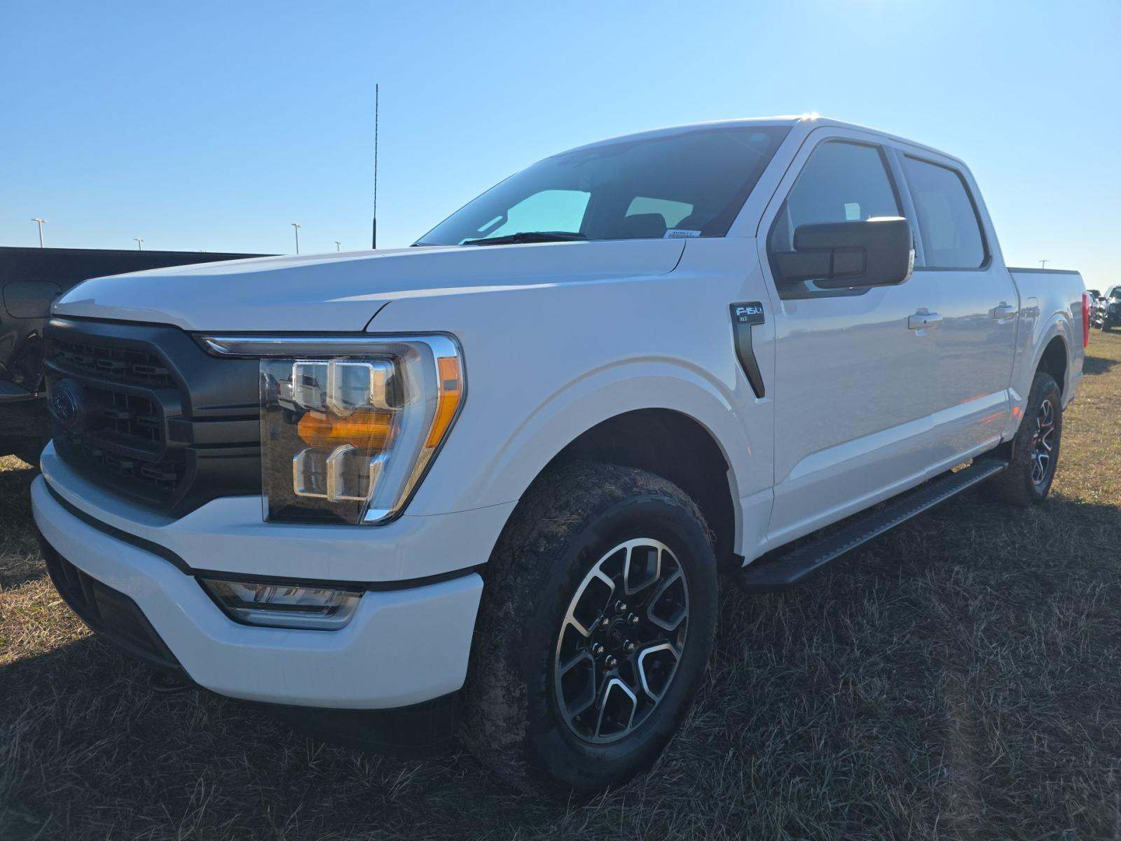 2023 Ford F-150 XLT AWD