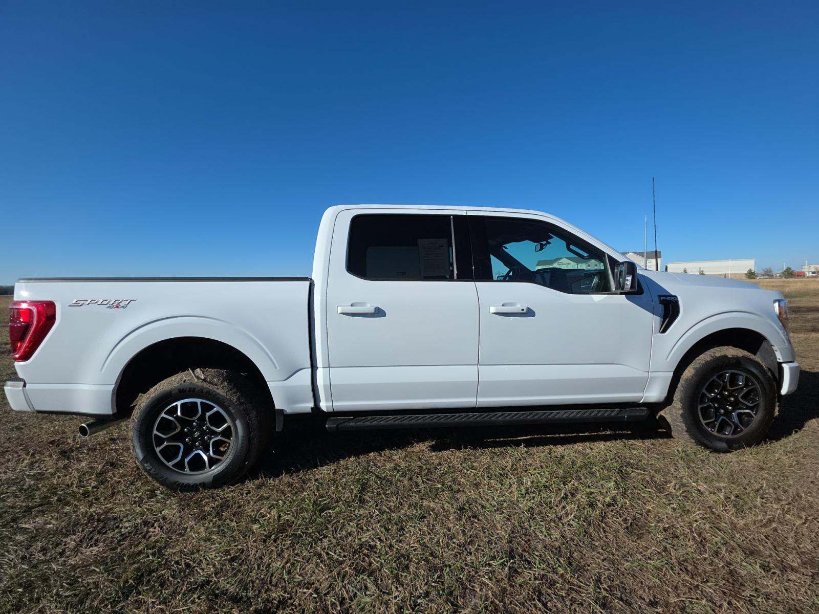 2023 Ford F-150 XLT AWD