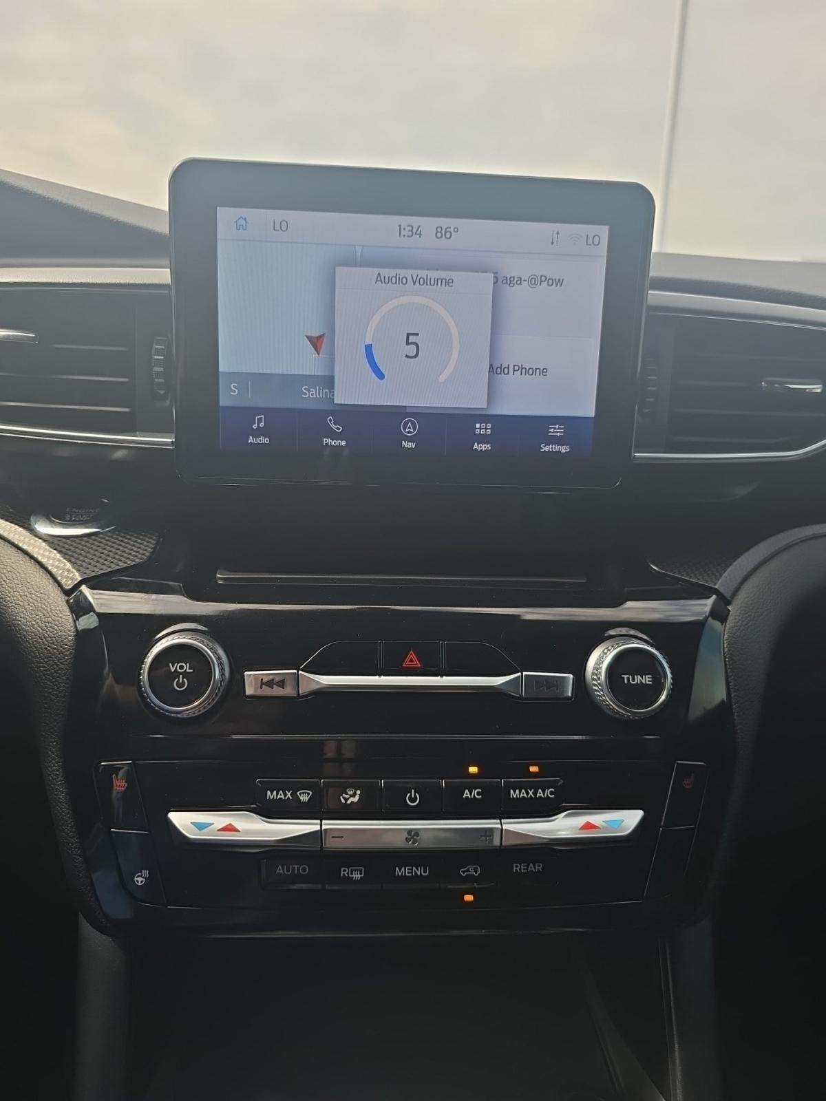 2024 Ford Explorer ST-Line AWD