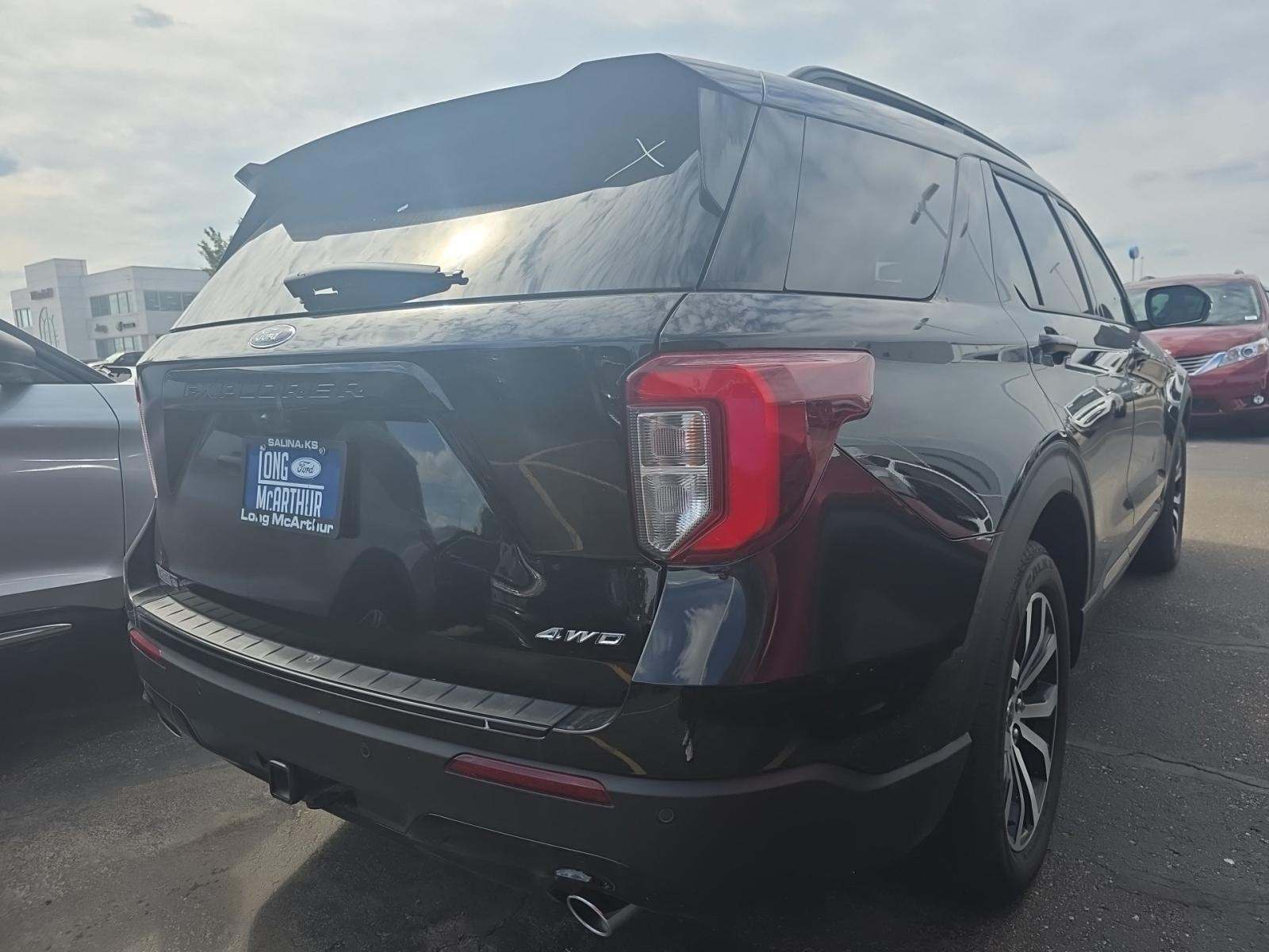 2024 Ford Explorer ST-Line AWD