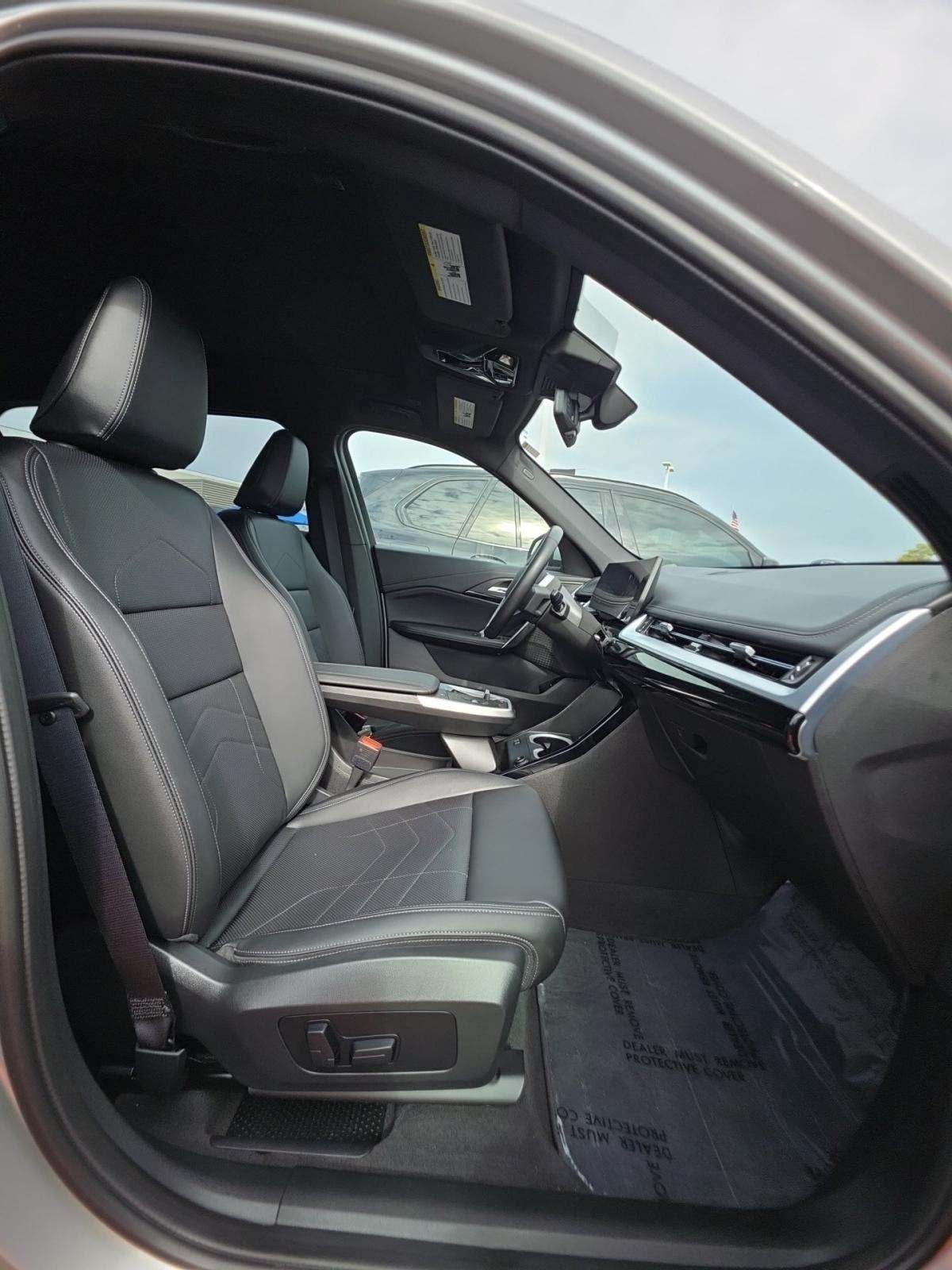 2025 BMW X1 xDrive28i AWD