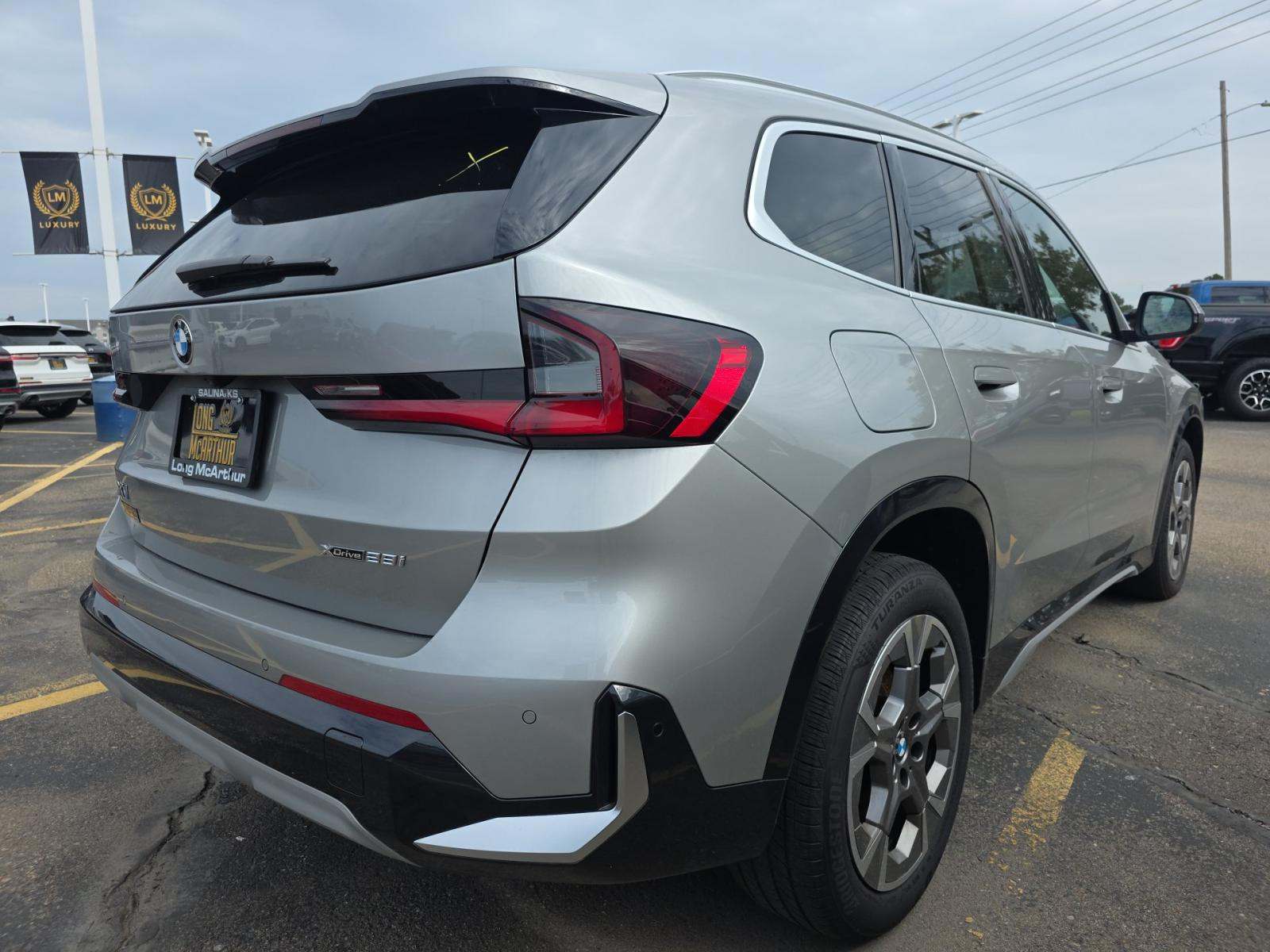 2025 BMW X1 xDrive28i AWD