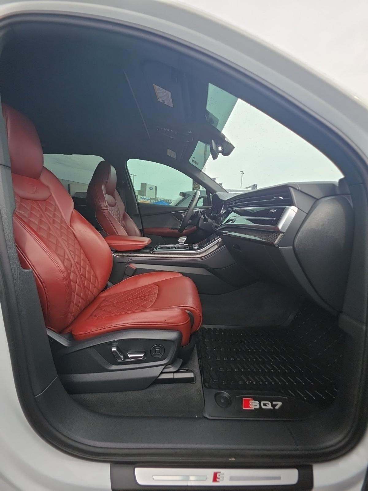 2023 Audi SQ7 Prestige AWD