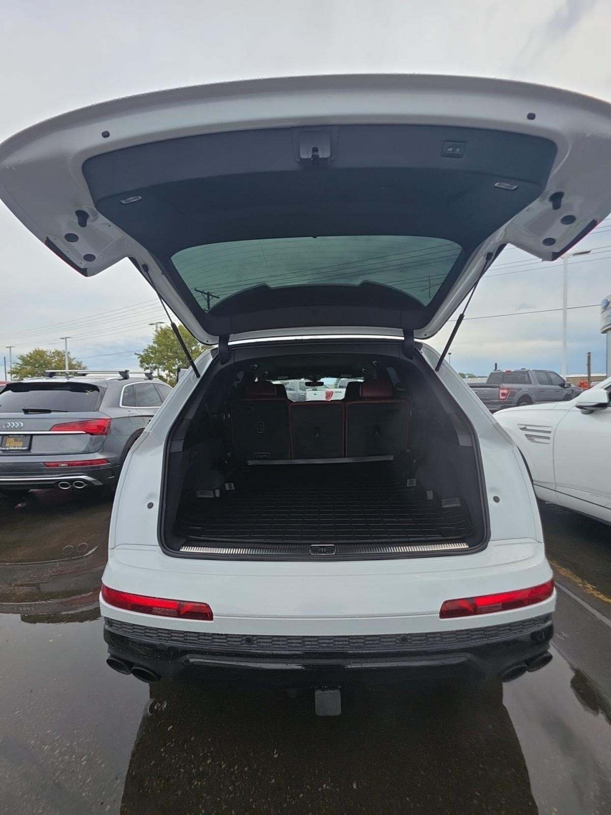 2023 Audi SQ7 Prestige AWD