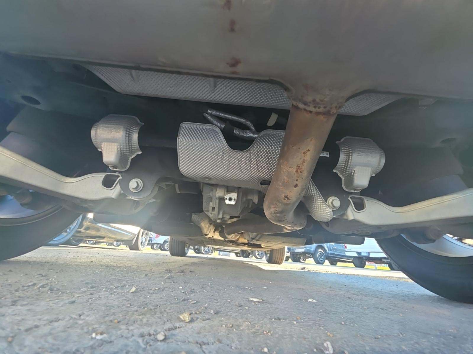 2023 Land Rover Defender 110 X-Dynamic SE AWD