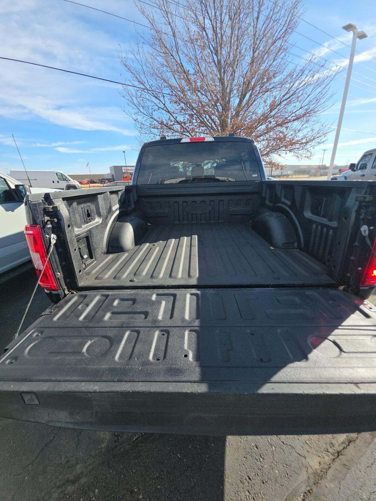 2023 Ford F-150 XLT AWD
