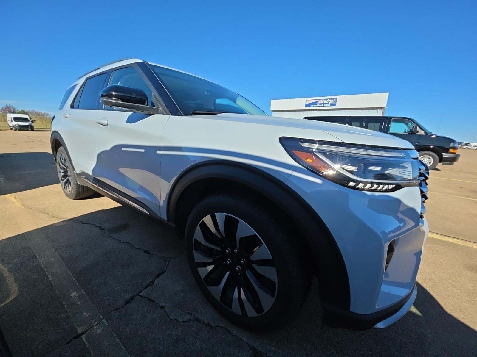 2025 Ford Explorer Platinum AWD