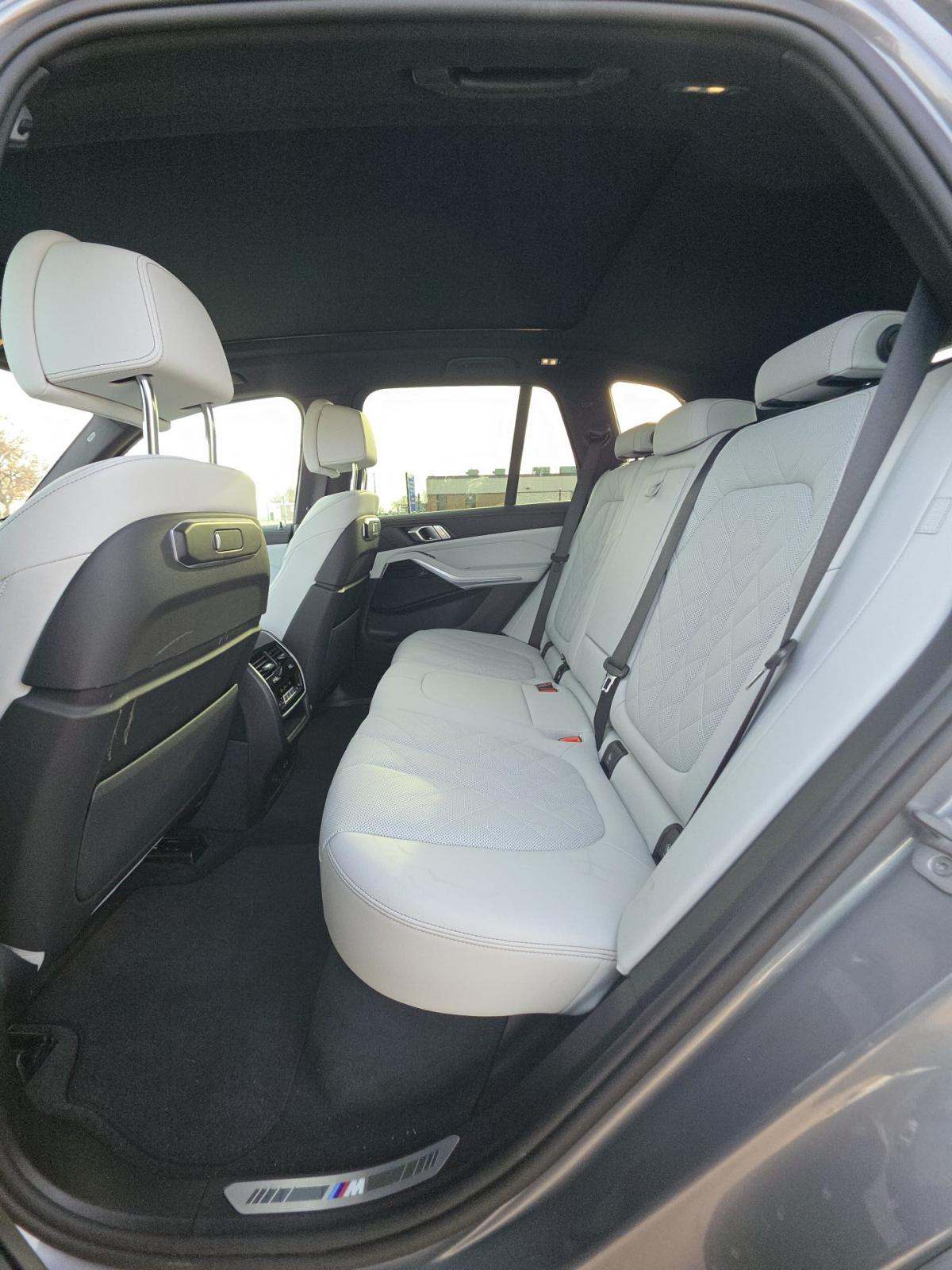 2025 BMW X5 xDrive50e AWD
