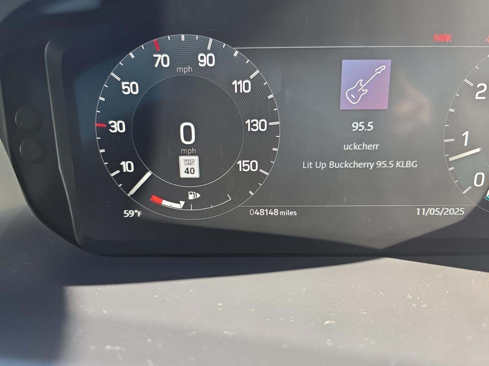 2023 Land Rover Discovery Metropolitan Edition AWD