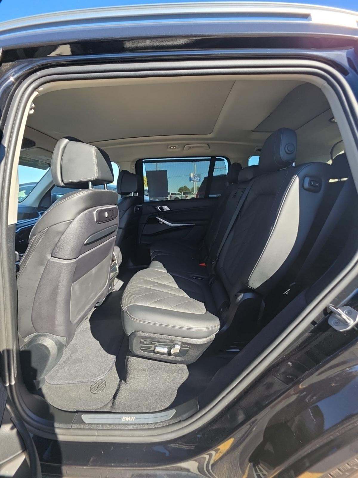 2024 BMW X7 xDrive40i AWD