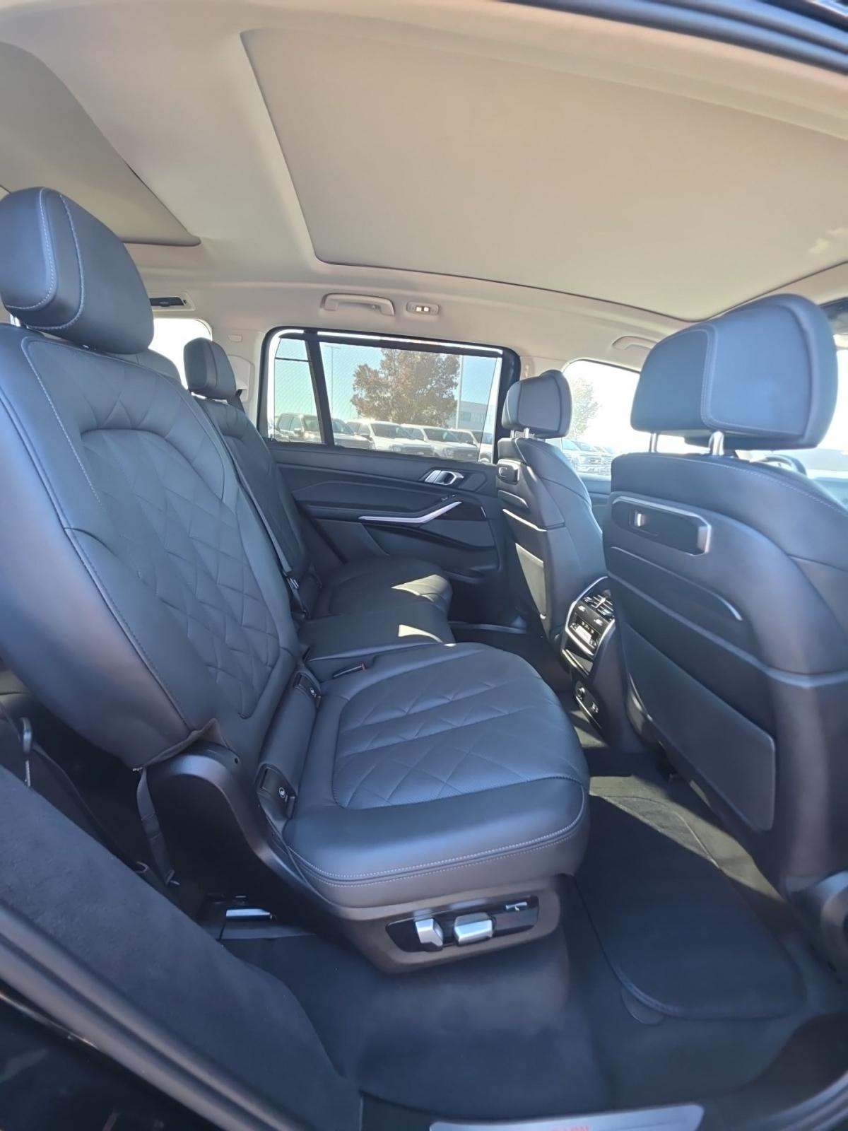 2024 BMW X7 xDrive40i AWD