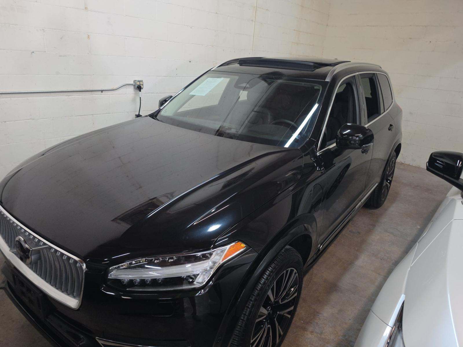 2025 Volvo XC90 Plug-In Hybrid T8 Plus AWD