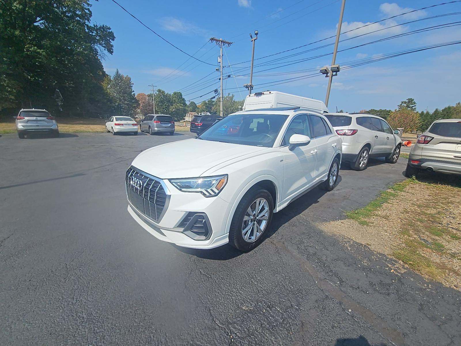 2023 Audi Q3 S line Premium