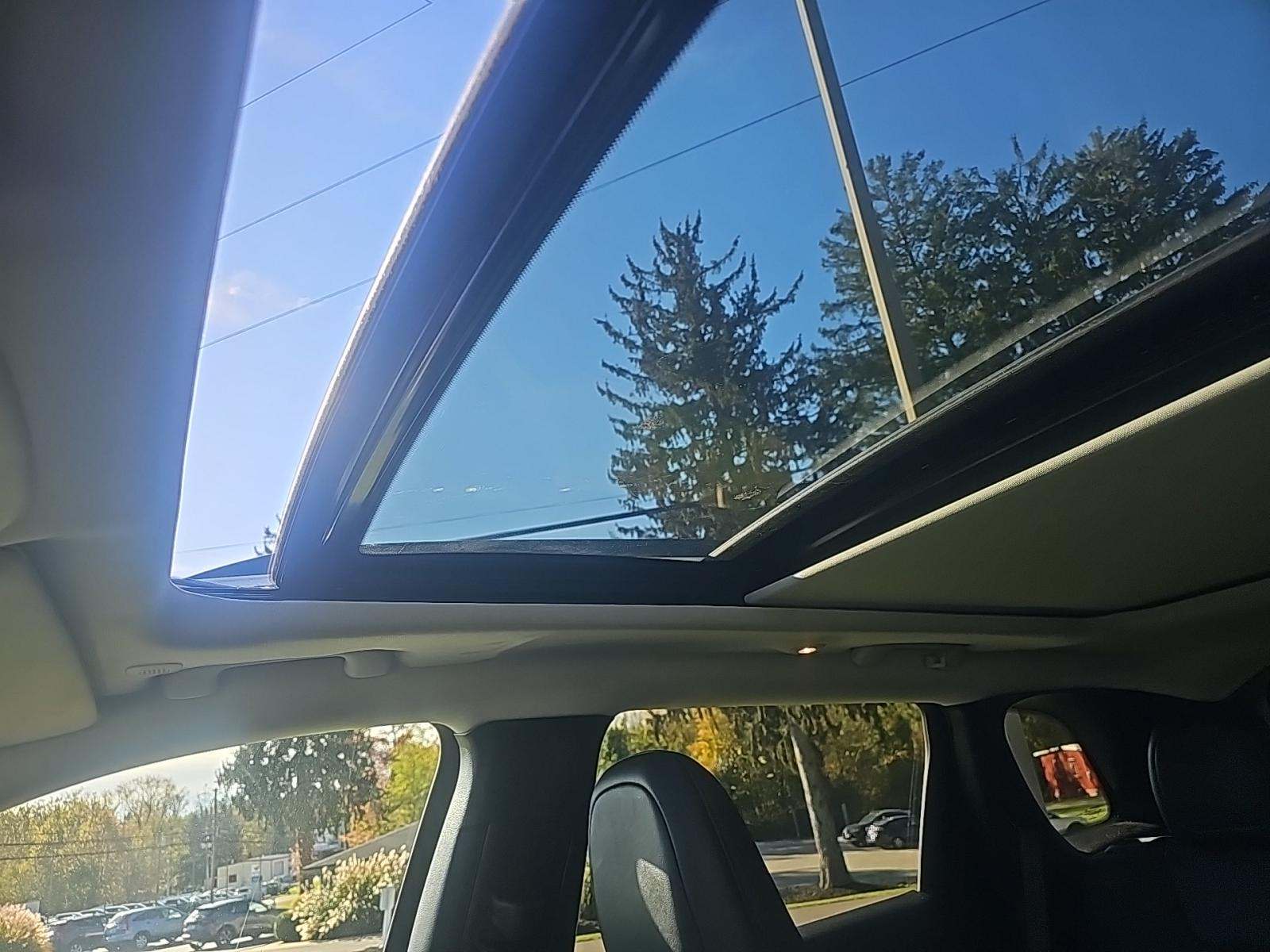 2022 Jeep Cherokee Limited AWD