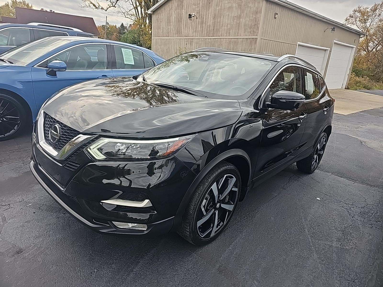 2022 Nissan Rogue Sport SL FWD