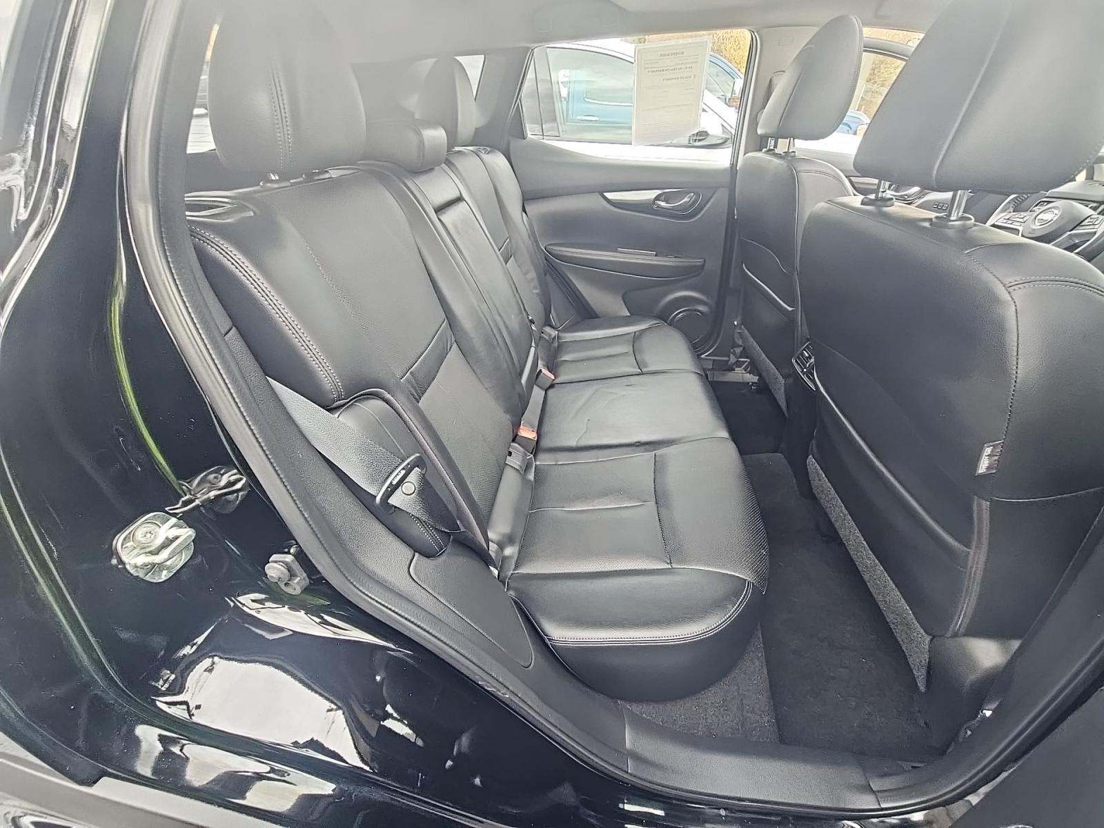 2022 Nissan Rogue Sport SL FWD