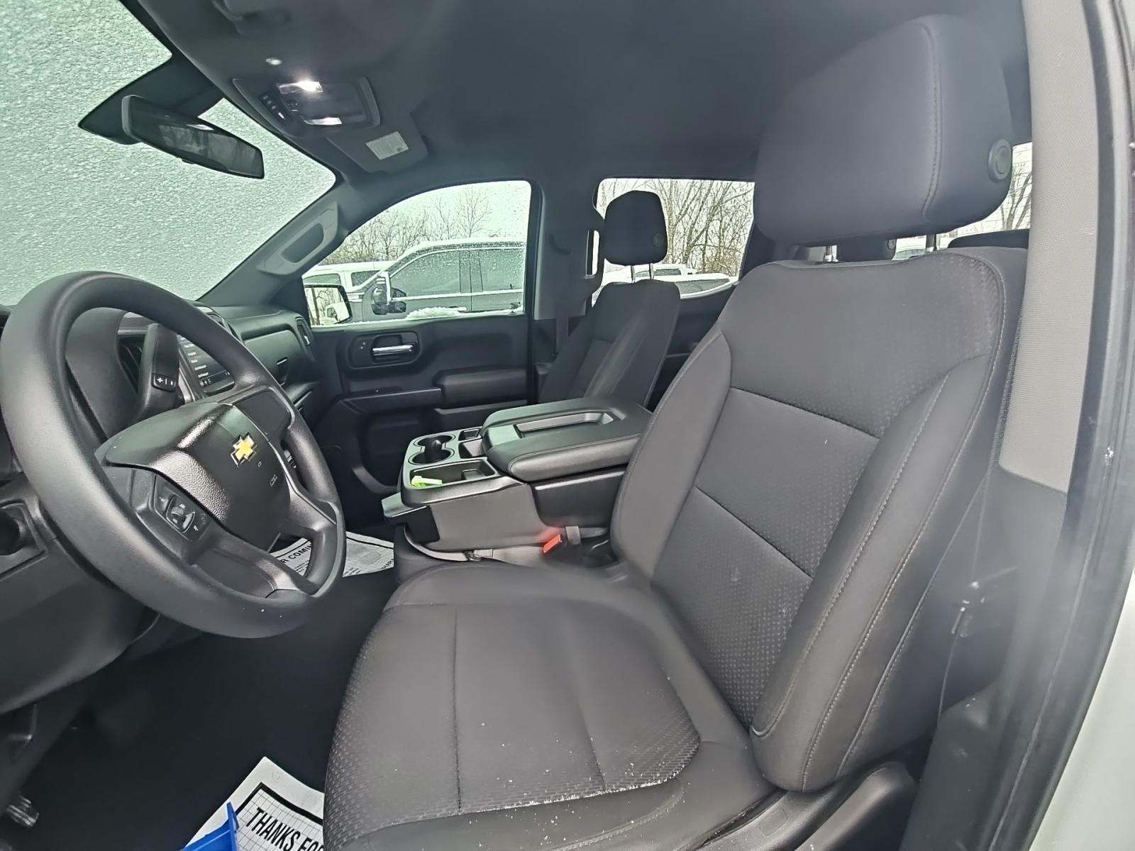 2021 Chevrolet Silverado 1500 Custom AWD