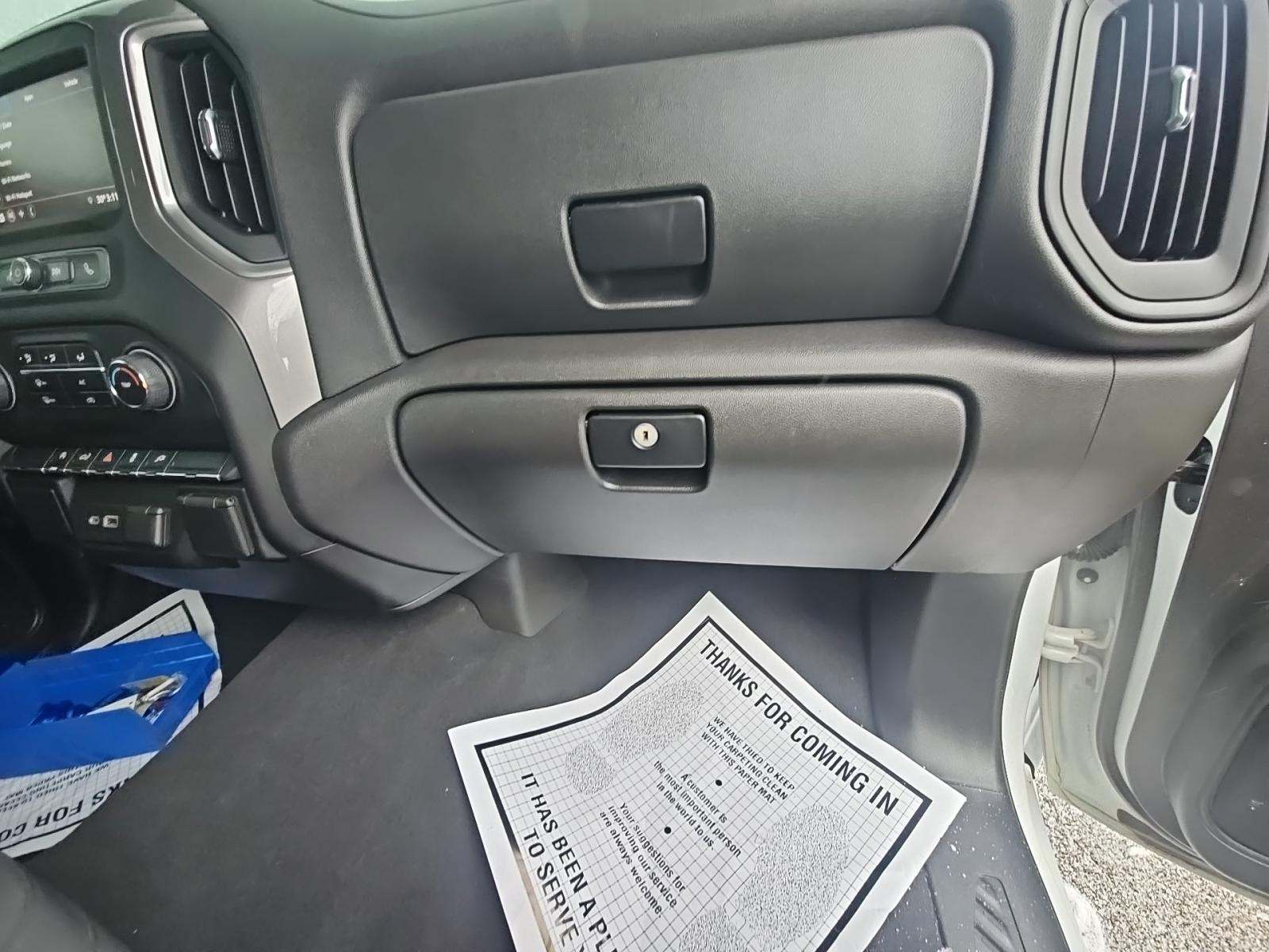 2021 Chevrolet Silverado 1500 Custom AWD