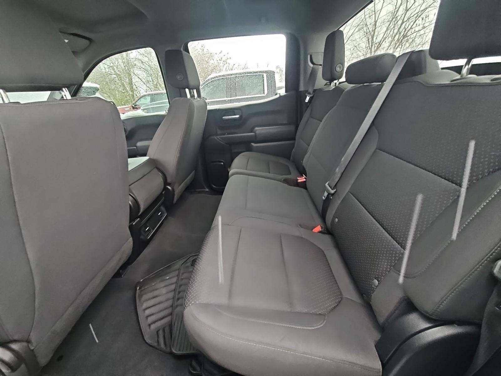 2021 Chevrolet Silverado 1500 Custom AWD