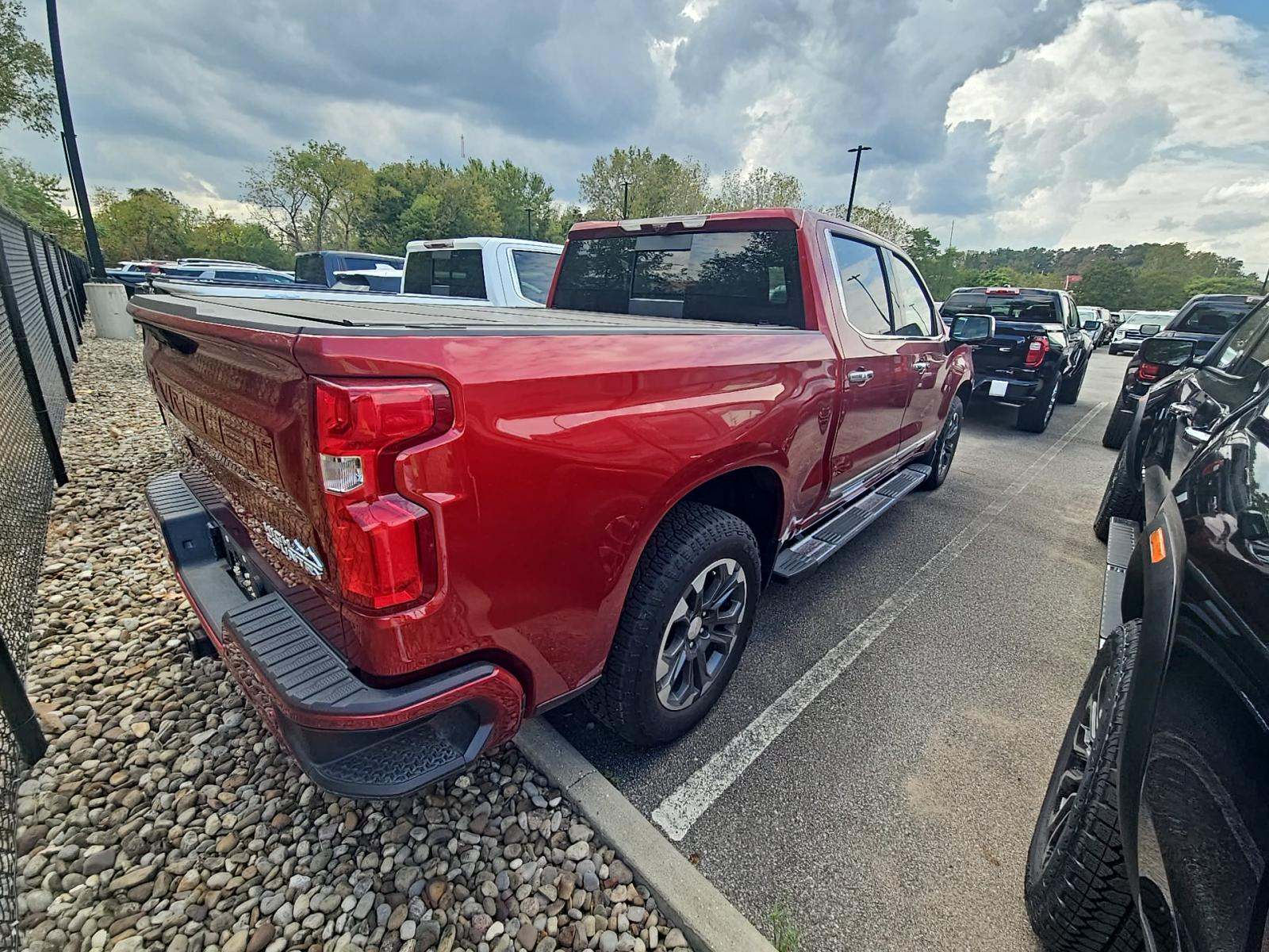 2024 Chevrolet Silverado 1500 High Country AWD