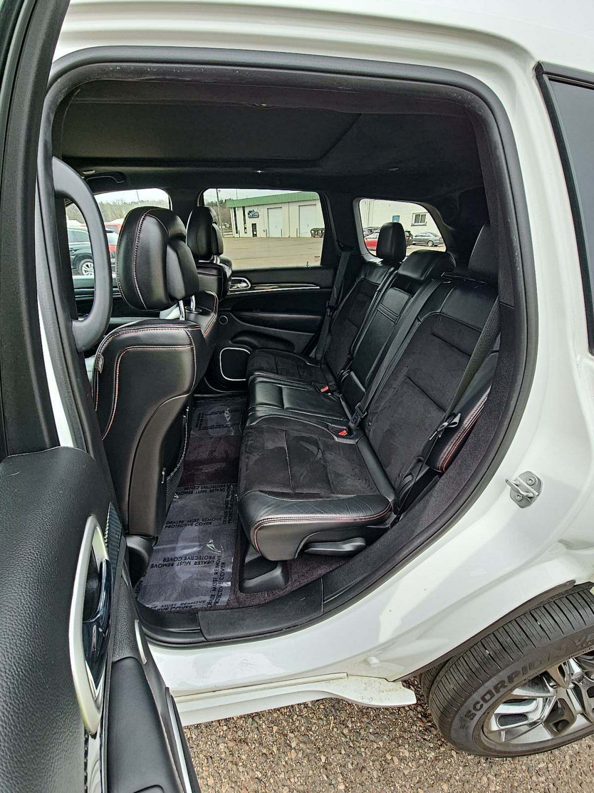 2016 Jeep Grand Cherokee SRT AWD