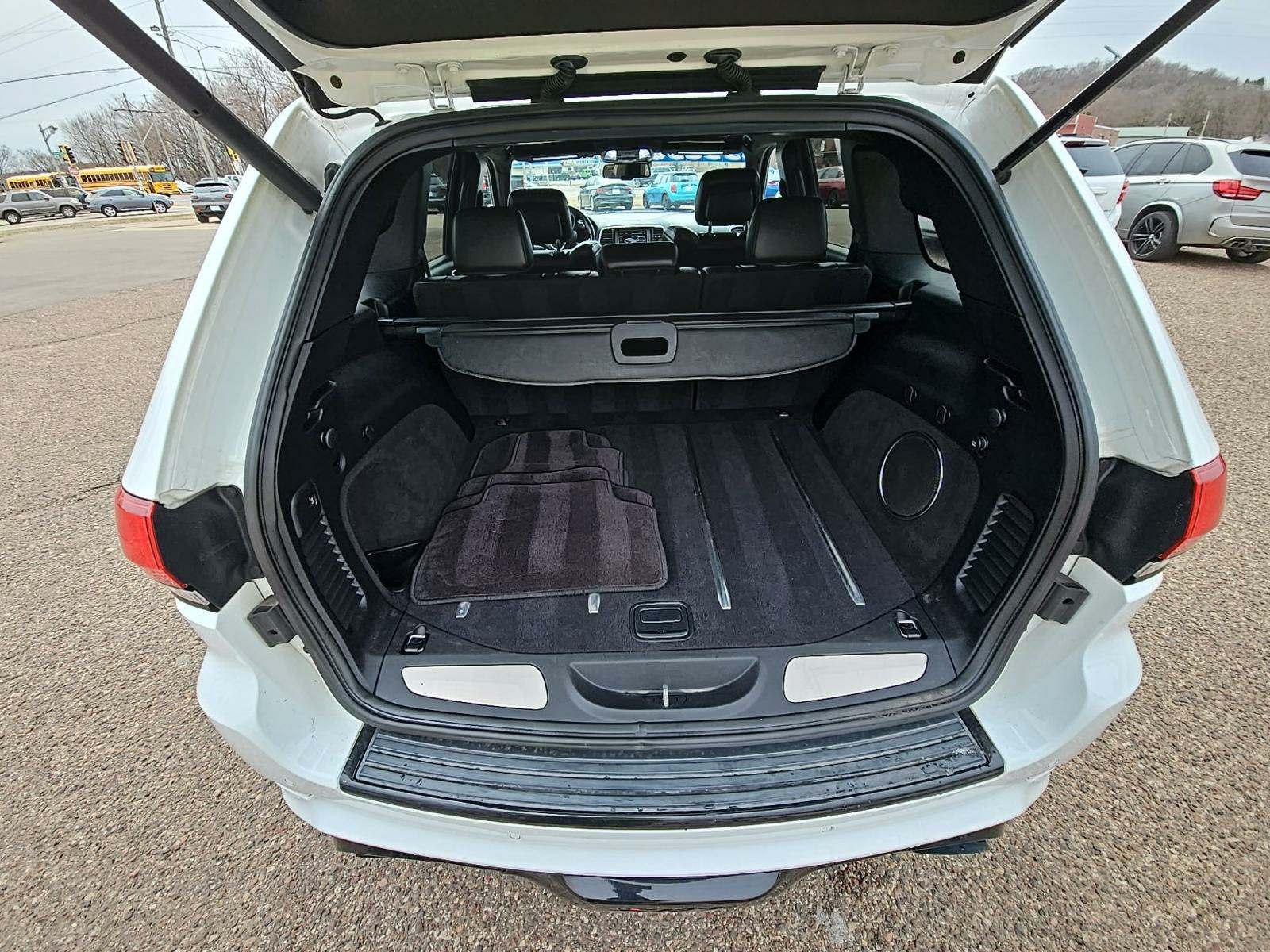 2016 Jeep Grand Cherokee SRT AWD