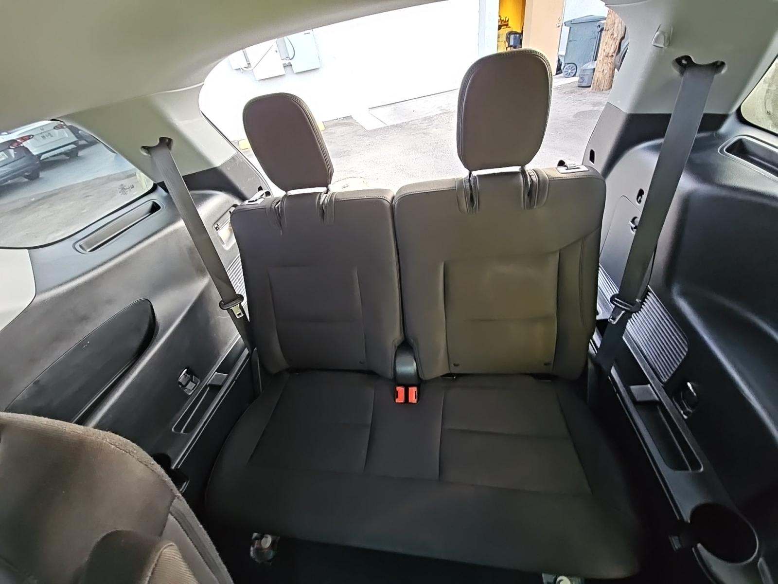 2023 Ford Explorer XLT AWD