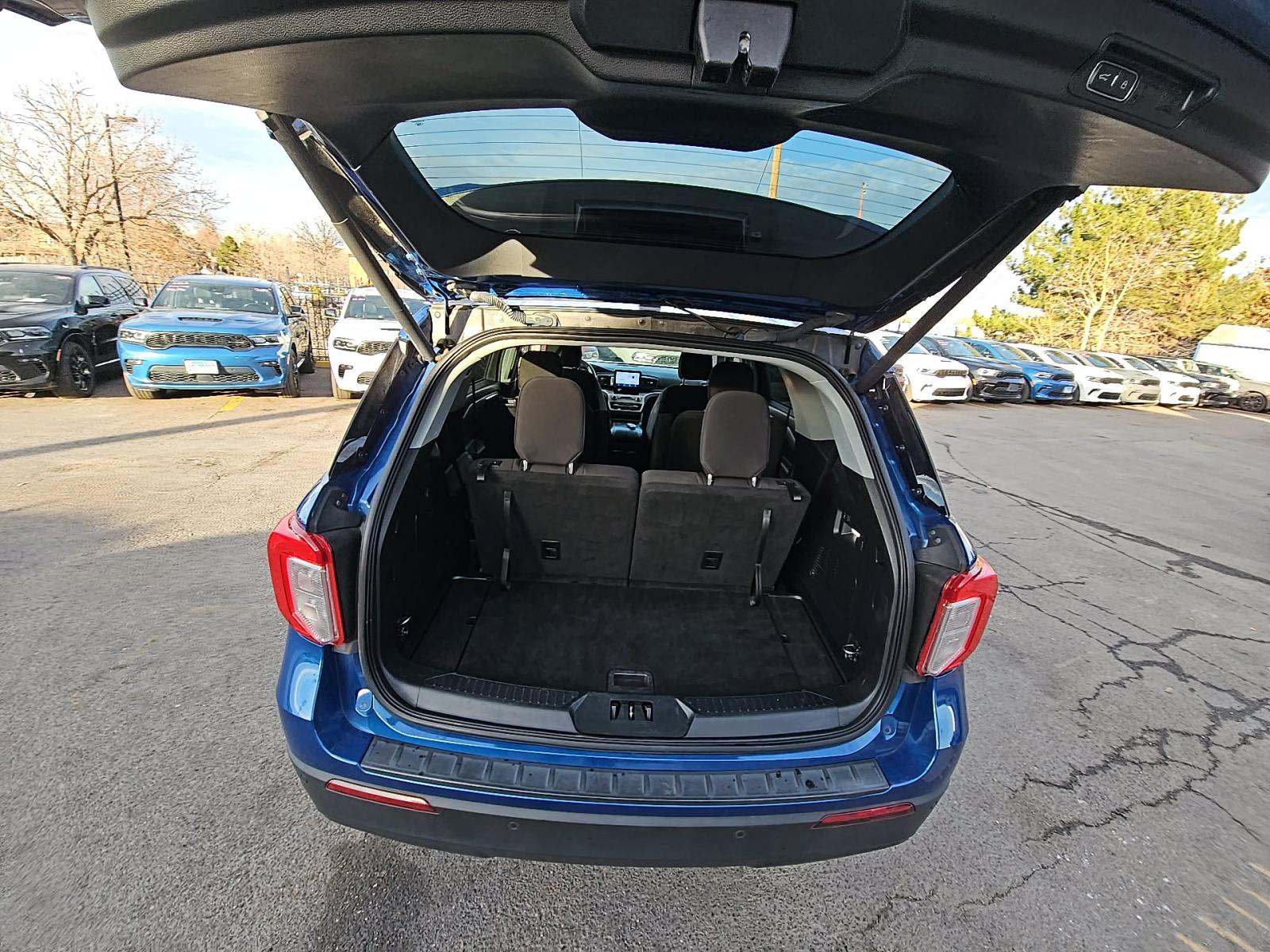 2023 Ford Explorer XLT AWD