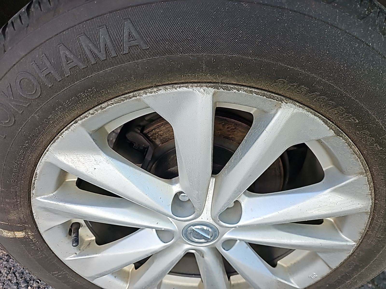 2018 Nissan Rogue Sport SV AWD