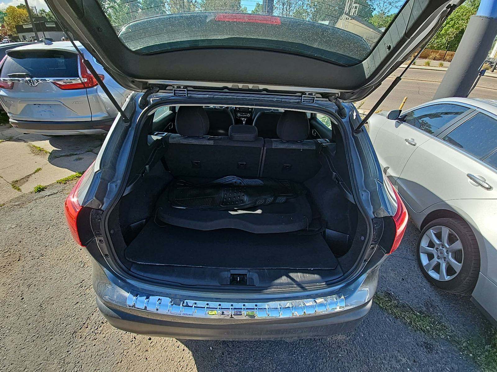 2018 Nissan Rogue Sport SV AWD