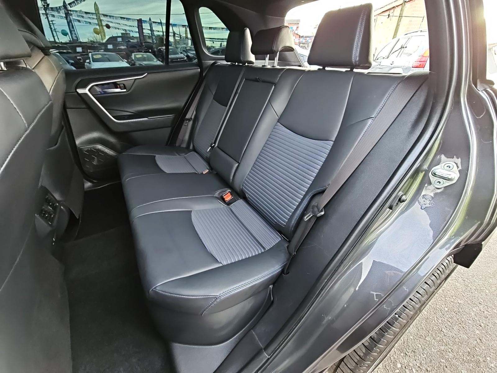 2020 Toyota RAV4 Hybrid XSE AWD