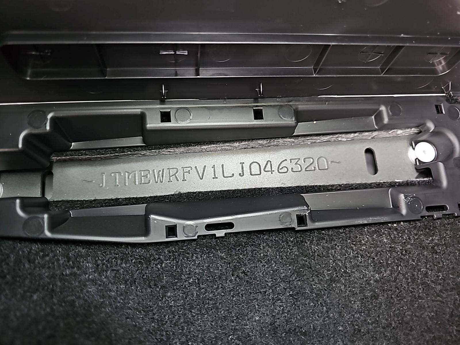 2020 Toyota RAV4 Hybrid XSE AWD