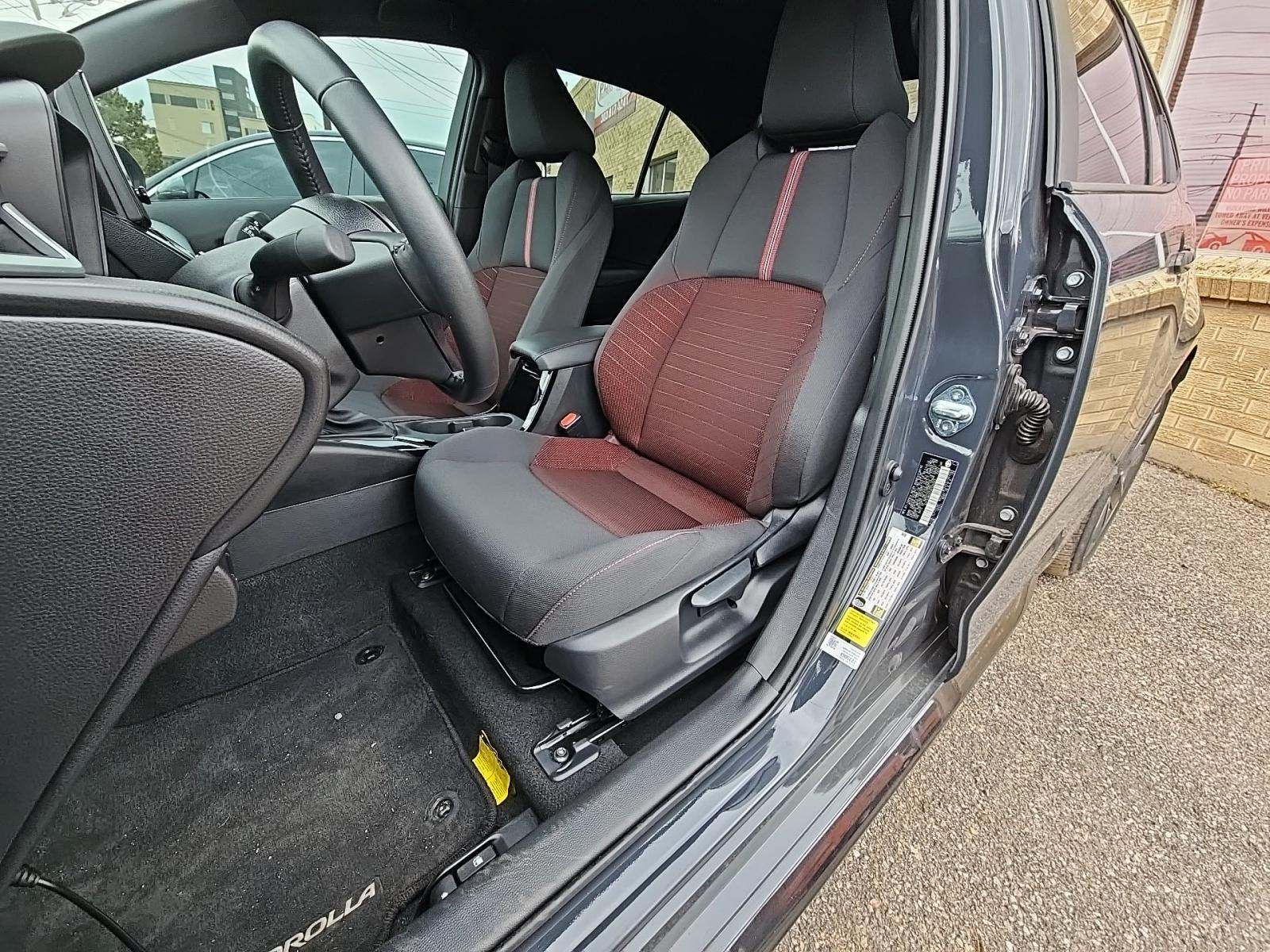 2025 Toyota Corolla SE FWD