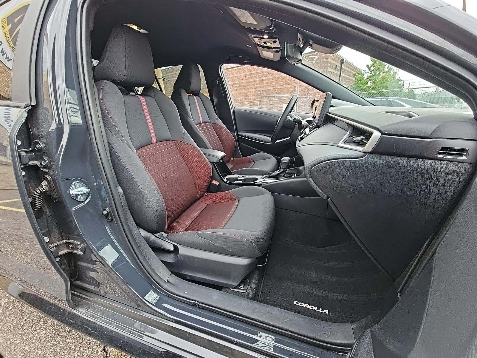 2025 Toyota Corolla SE FWD