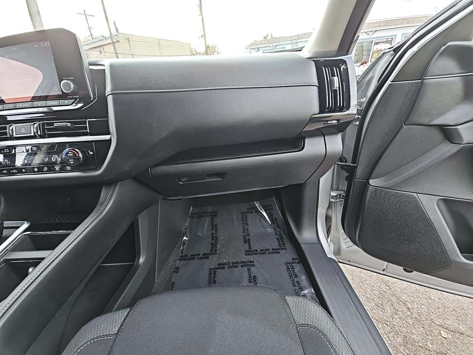 2022 Nissan Pathfinder SV AWD