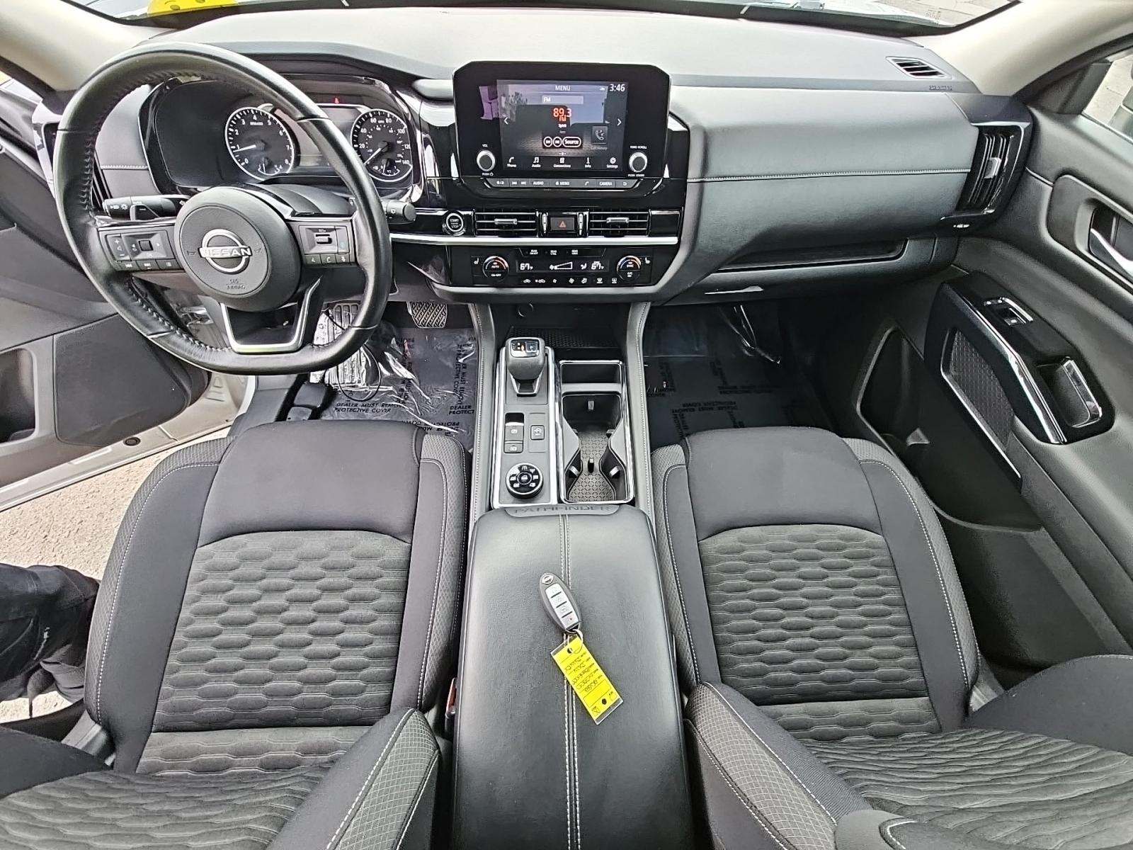 2022 Nissan Pathfinder SV AWD