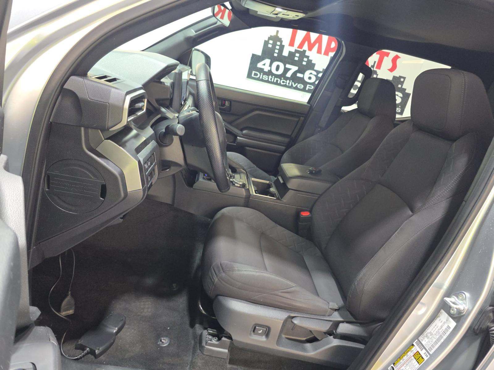 2026 Toyota Tacoma SR5 AWD