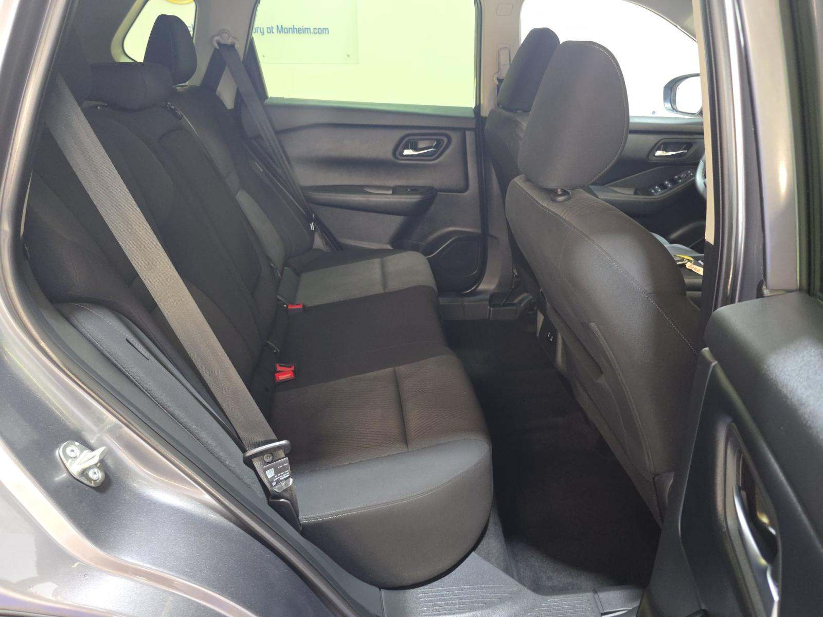 2025 Nissan Rogue SV FWD