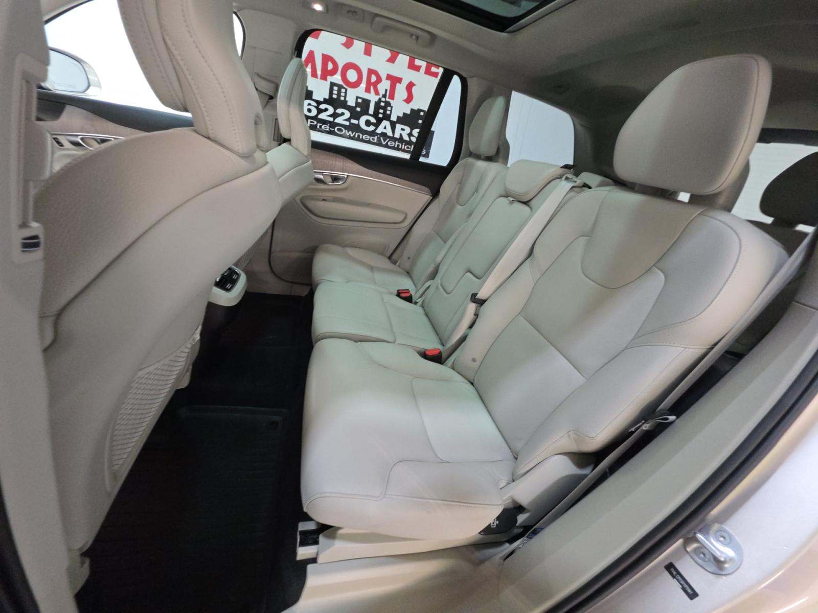 2024 Volvo XC90 B5 Plus AWD