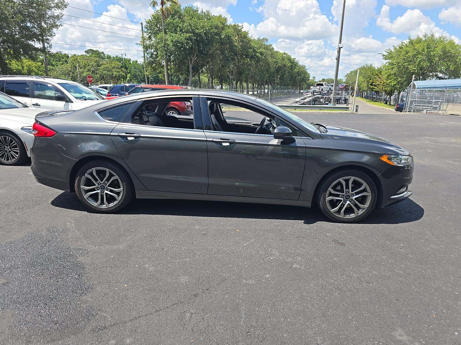 FORD FUSION - 4