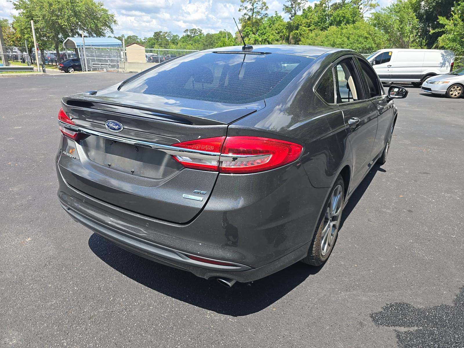 FORD FUSION - 3