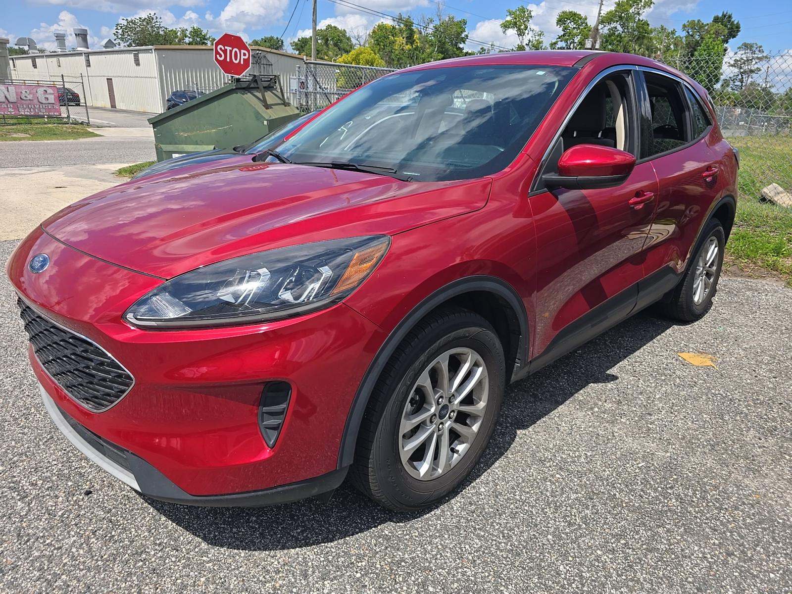 FORD ESCAPE - 1