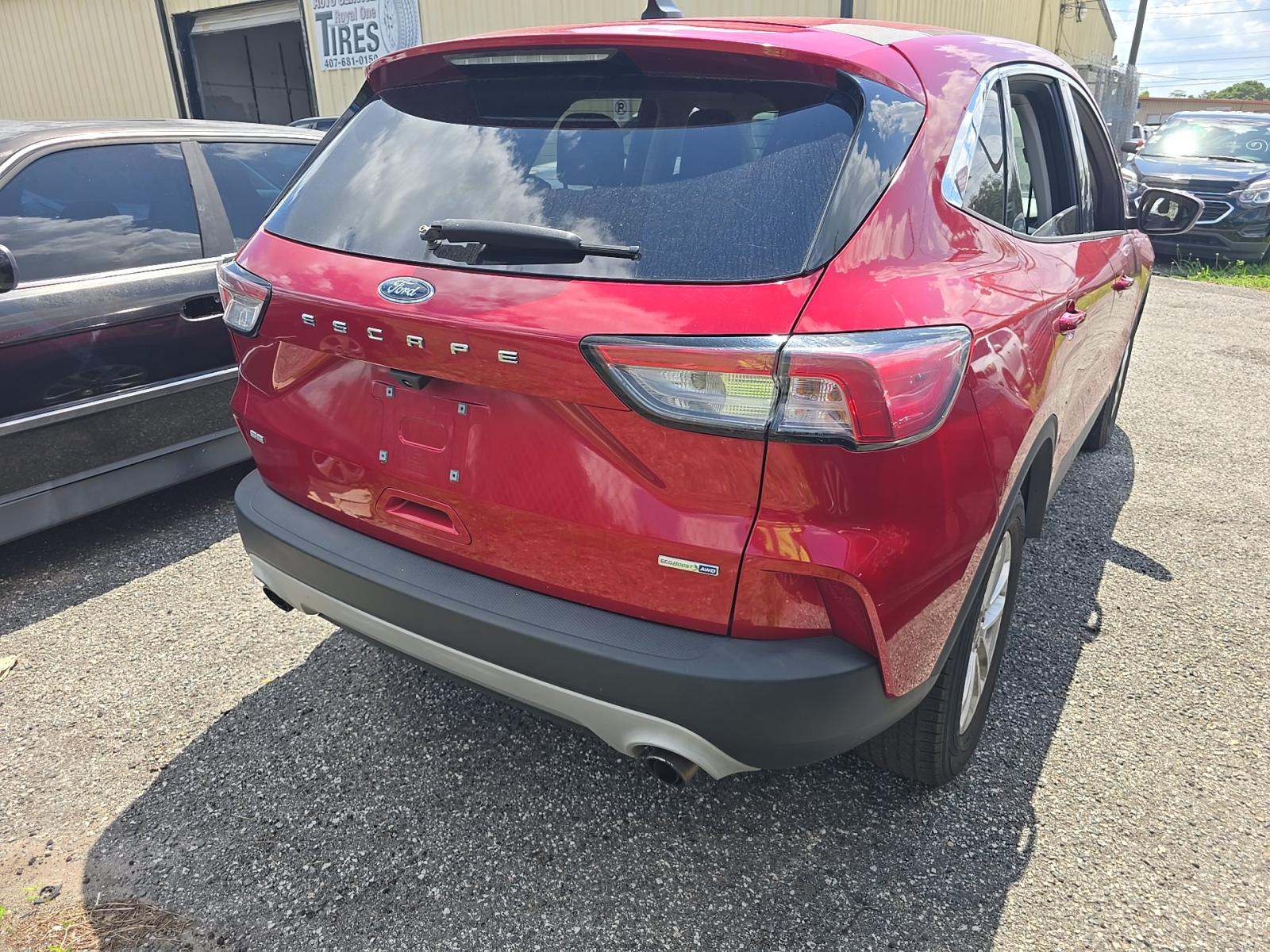 FORD ESCAPE - 3