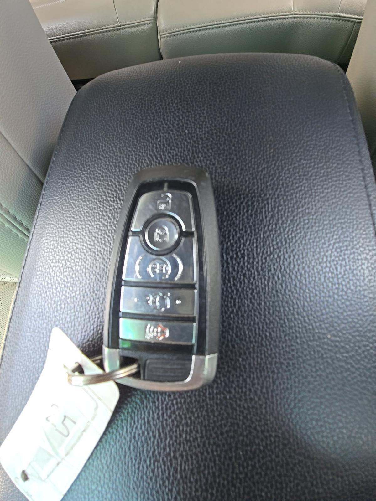 FORD EXPLORER - 8