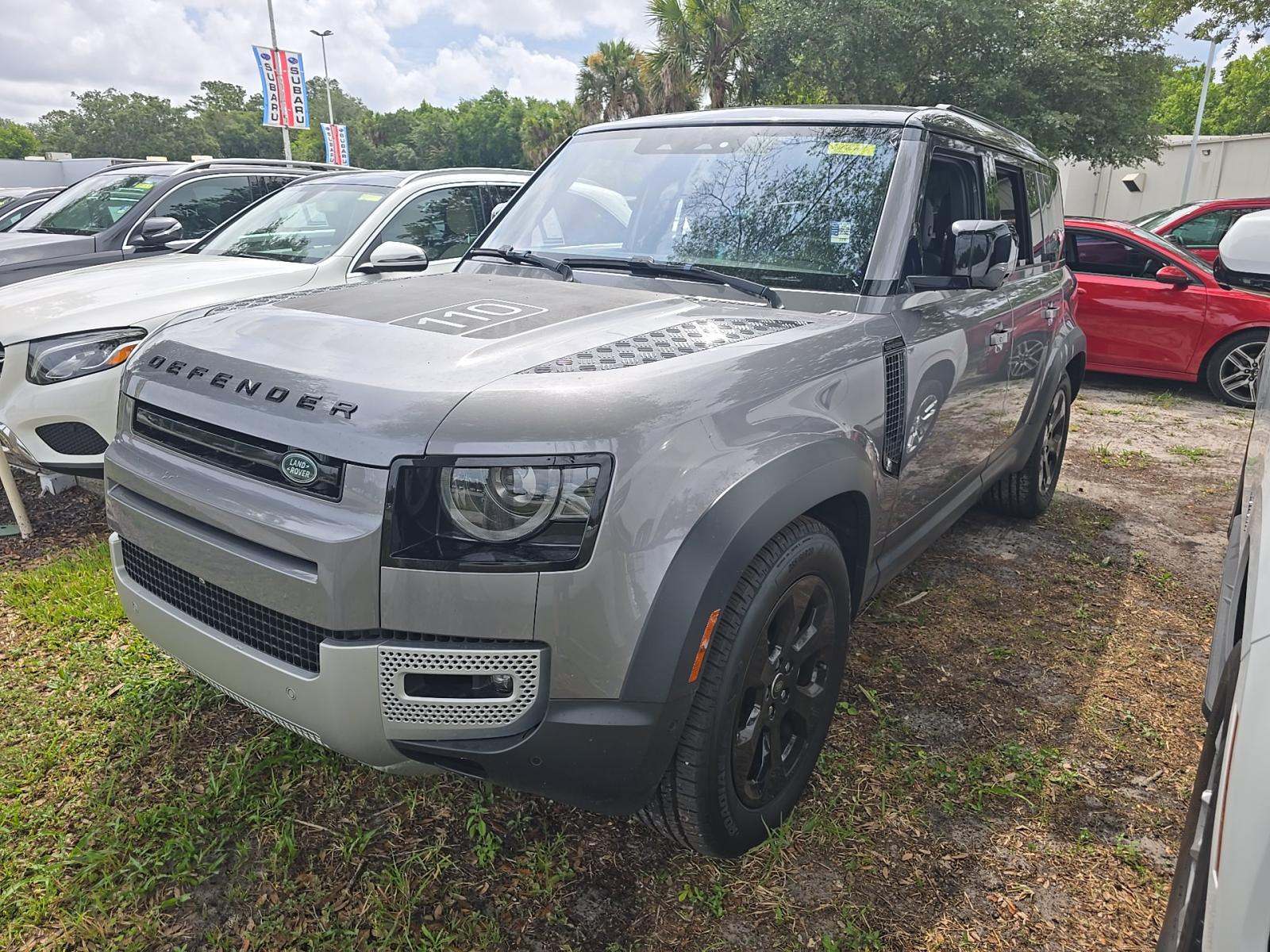 2022 Land Rover Defender 110 SE AWD